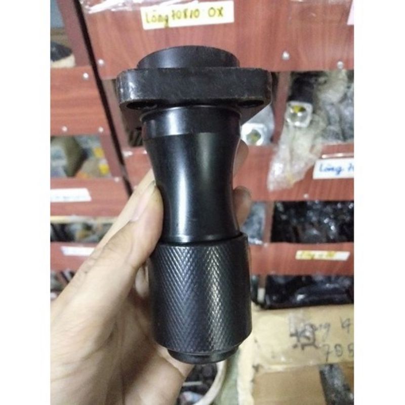 Đầu cắm mũi đục 0810 4 lỗ ốc 17mm lòng 32 và 35