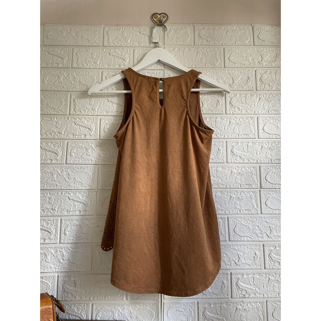 Áo sát nách da lộn