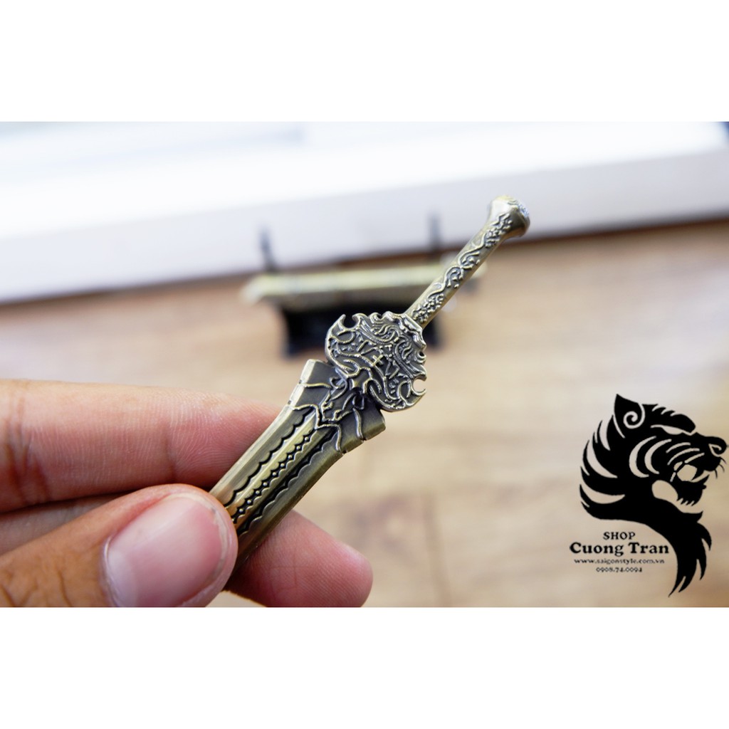 Móc khóa mô hình Kiếm WarCraft_4