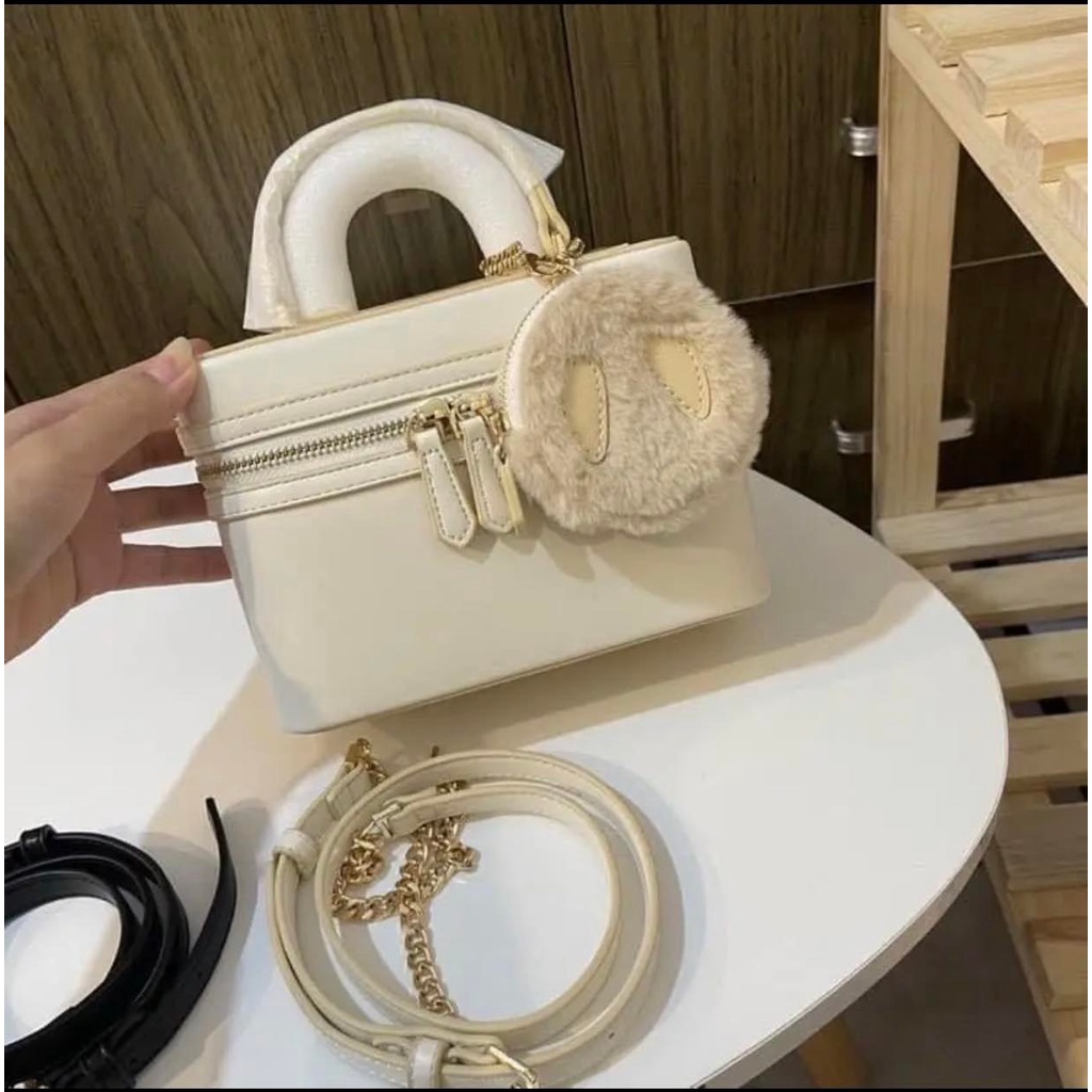 Túi Cốp Nữ Mũi Heo Có Quai Xách Và Dây Da Đeo Chéo