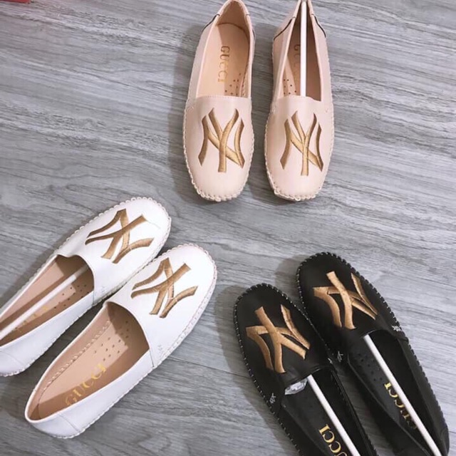 Giày Slipon