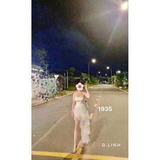 Đầm trắng kiểu
