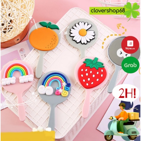 Gương cầm tay mini cán dài họa tiết đáng yêu - Gương công chúa mini bỏ túi  Clovershop68