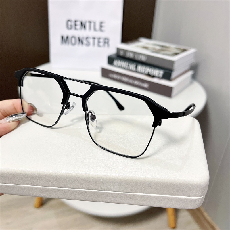 Mắt Kính Chống Ánh Sáng Xanh Gọng Kim Loại Thời Trang Mới