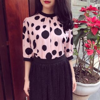 Sơmi  chấm bi