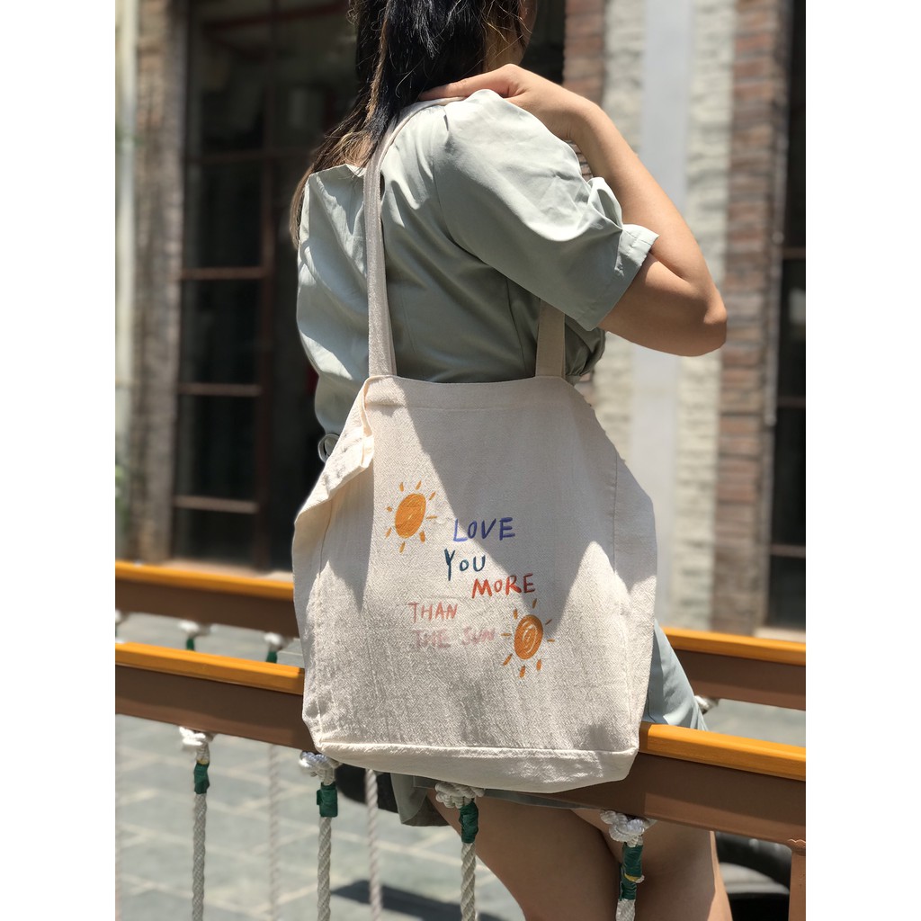 &lt;DEAL HOT&gt; Túi tote the sun siêu dễ thương Chia.er