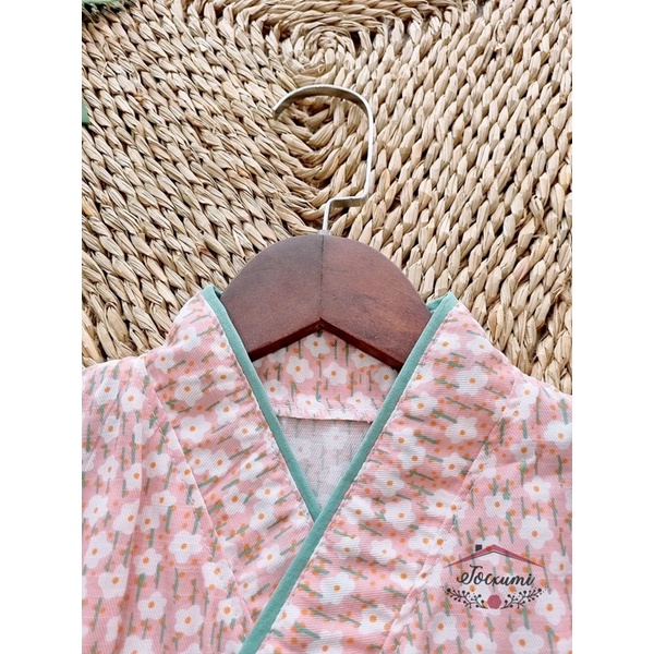 [THIẾT KẾ] KIMONO HOA HỒNG CÁCH TÂN CHO BÉ YÊU [HÀNG ĐẸP]