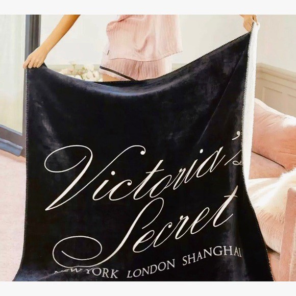 {Chính hãng Mỹ} Chăn Mền Victoria's Secret Blanket USA