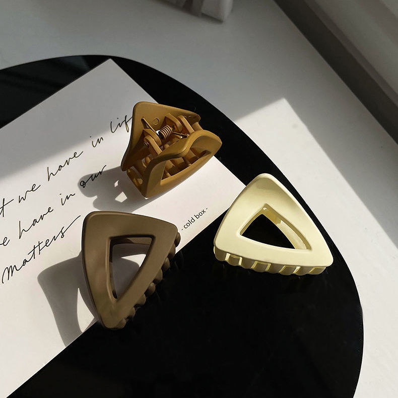 Kẹp Tóc Hình Tam Giác 2022 Kiểu Mới Cho Nữ