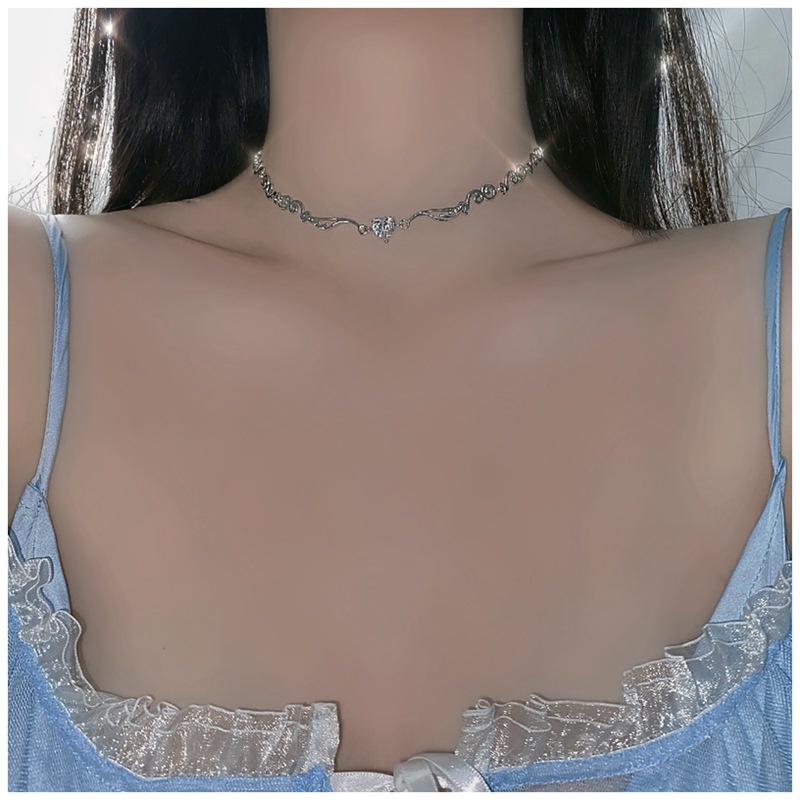 Vòng Cổ Choker Hình Trái Tim Đôi Cánh Thiên Thần Đính Pha Lê Thanh Lịch Dành Cho Nữ