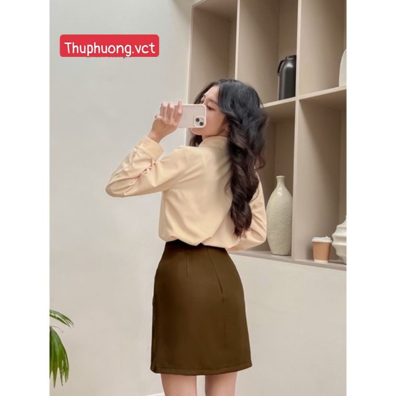 Chân Váy Chữ A có lớp lót quần bảo hộ bên trong và túi 2 bên dáng ngắn 45cm trẻ trung