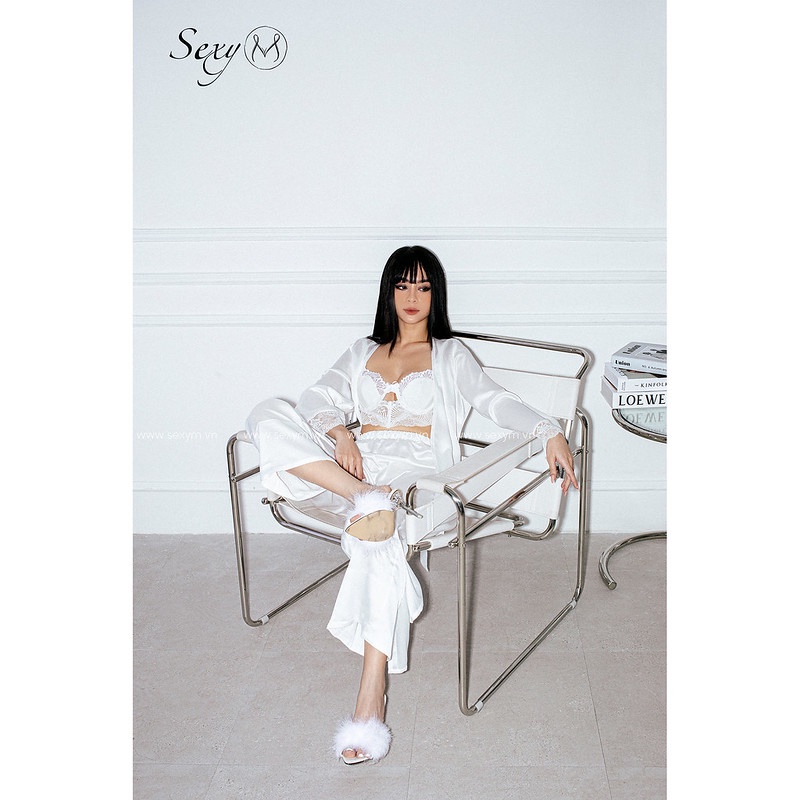 Sexy M Set Quần Ngủ Dài Áo Choàng Và Croptop Ren Trắng SQN04