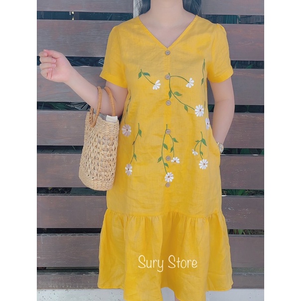 Đầm linen tưng thêu