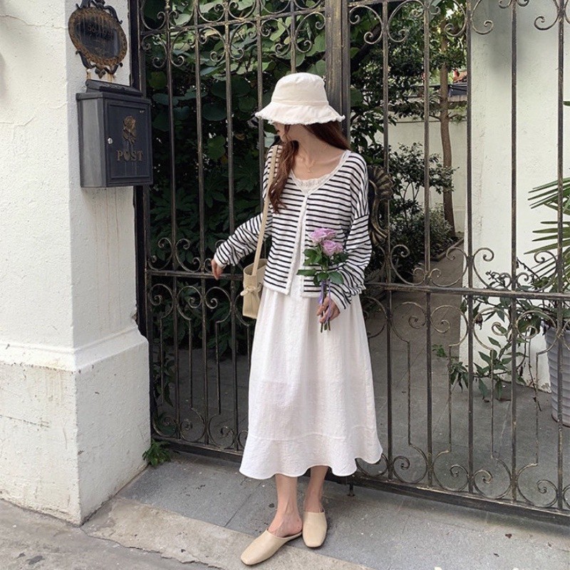áo thun viền kẻ ngang đóng cúc Ulzzang style
