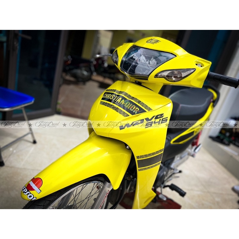 Tem xe Wave Alpha- Tem Dior dán xe vàng