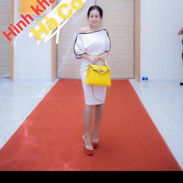 Combo body xẻ tà trễ vai