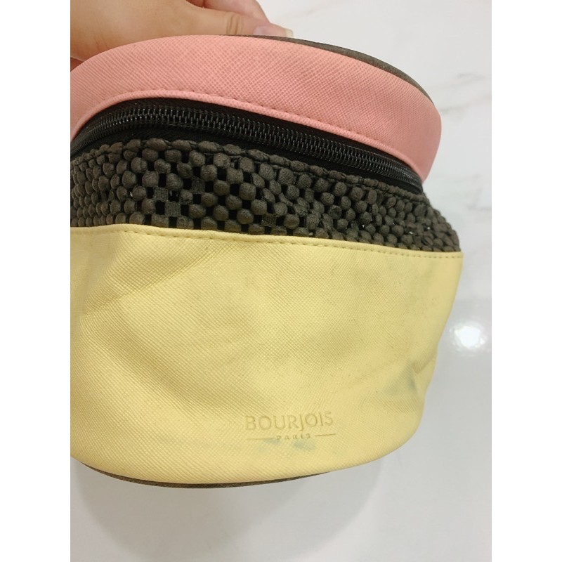 Túi mỹ phẩm Bourjois