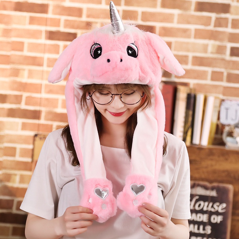 Nón, mũ tai thỏ vẫy hai tai đáng yêu. Bóp hơi giặt tai lên. Đi chơi lạnh, Đà lạt, chụp hình.i