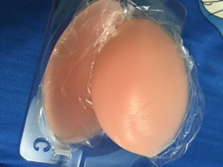 Áo ngực silicone dán có thể gắn dây
