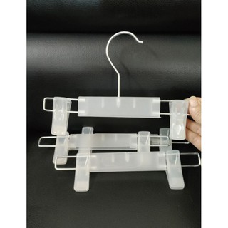Kẹp nhựa trẻ em - kẹp treo quần,áo,váy cho trẻ em - móc kẹp màu trắng trong, đầu móc xoay 360 độ, kích thước 25cm