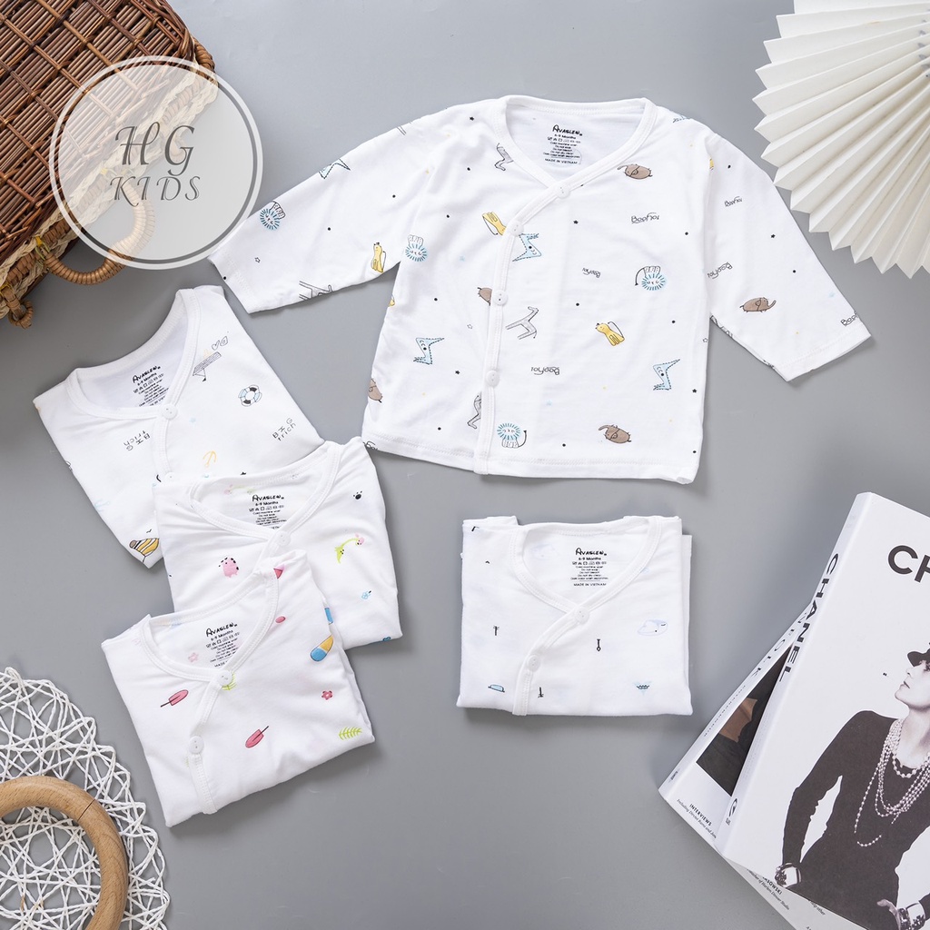 Đồ bộ dài tay cúc chéo chất thun lạnh màu trắng họa tiết ngộ nghĩnh cho bé yêu