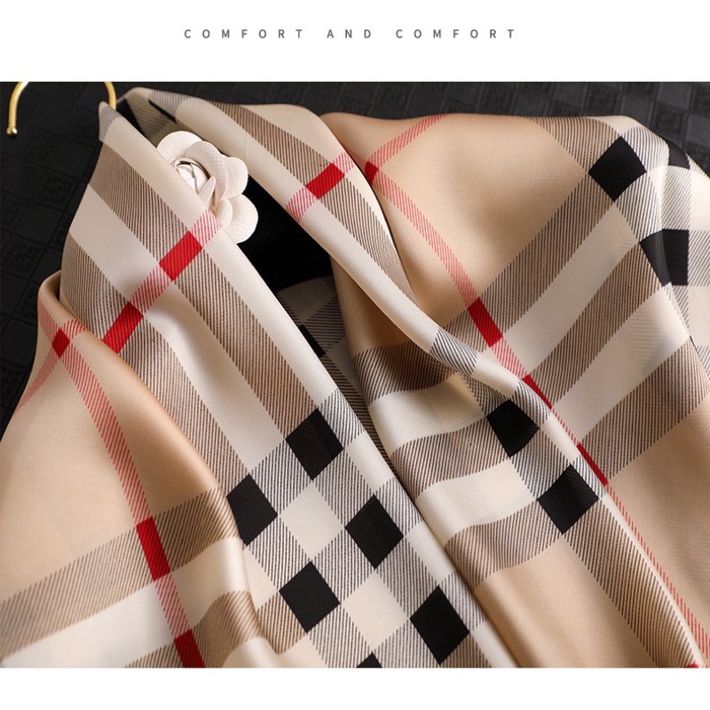 Khăn choàng lụa vuông kẻ caro và in hoa văn dây xích size 90x90cm - Maben