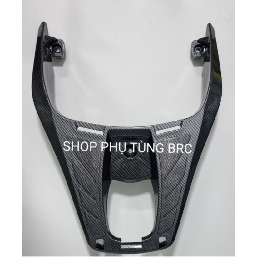 Tay dắt  xe SH 2020 trở lên mang phong cách SH 300i  .