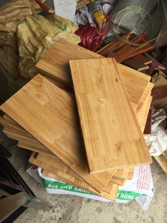 Ghế Băng chân Sắt