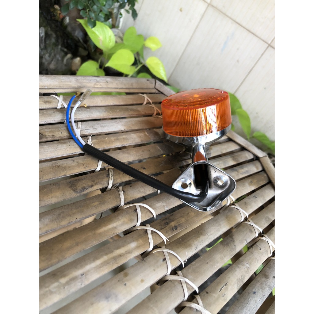 Tai đèn xinhan sau cub 81-86