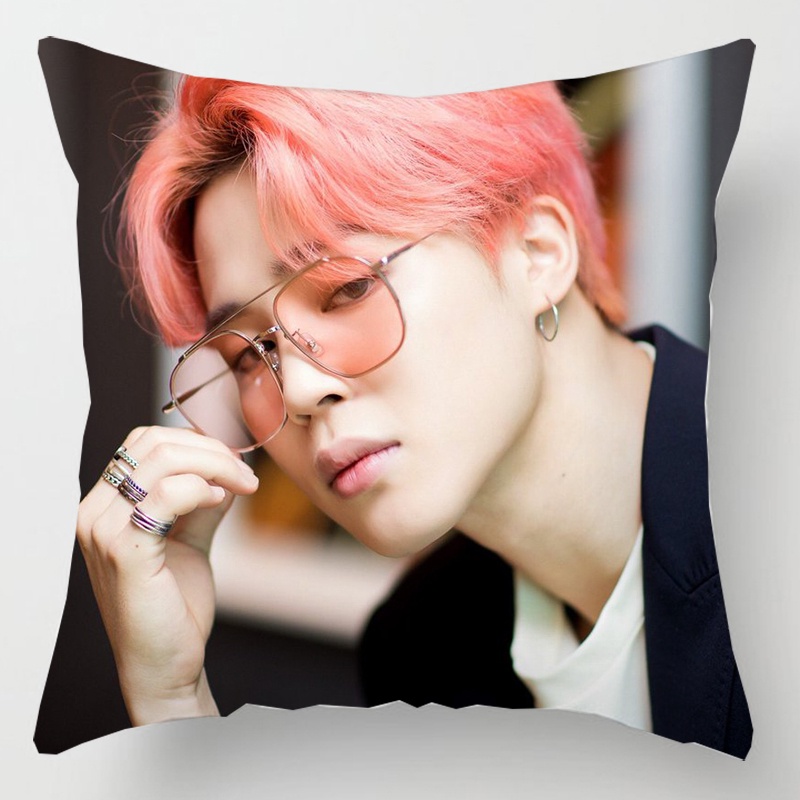 Vỏ gối polyester in hình nhóm nhạc Bts K-Pop kích thước 45x45cm