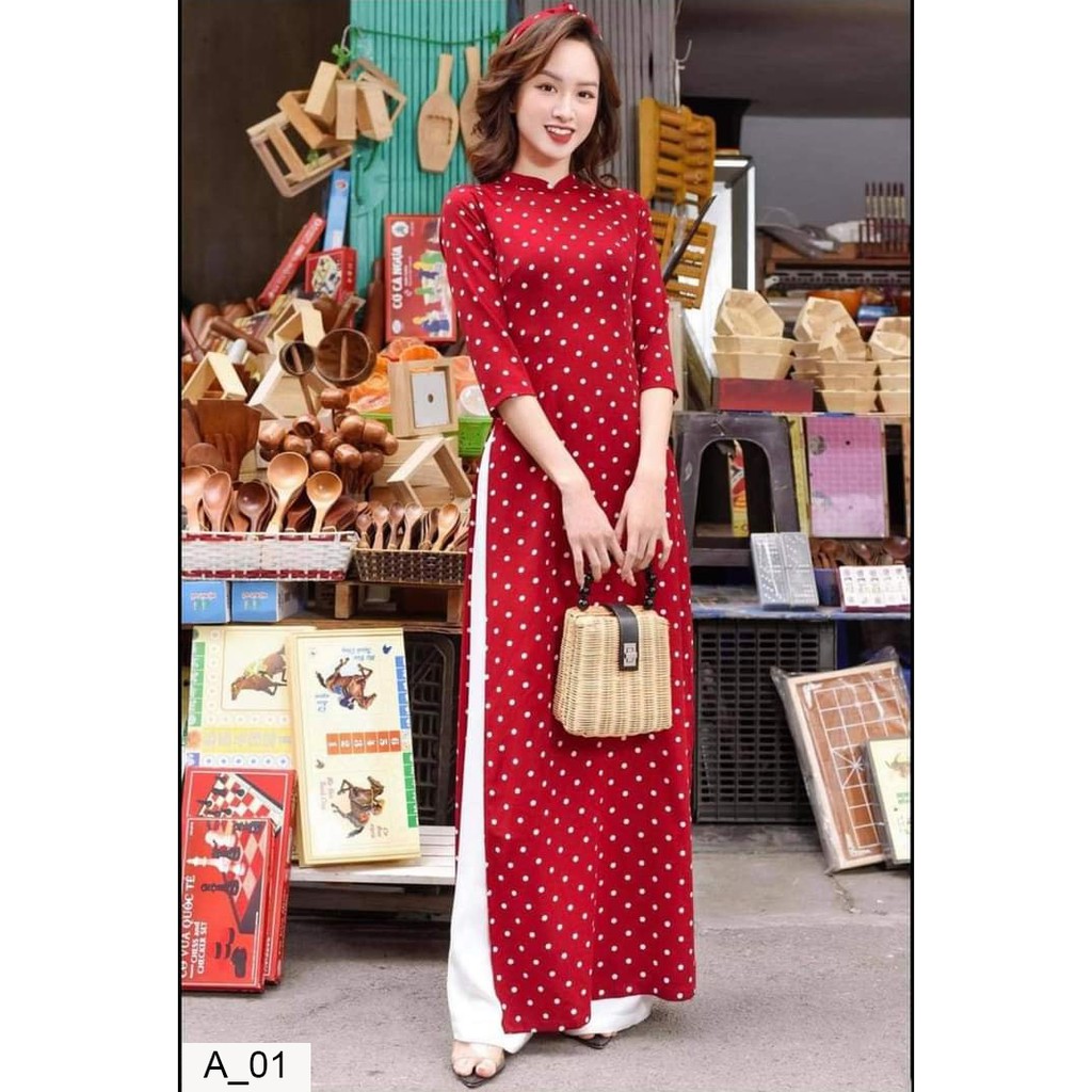 Áo dài đỏ chấm bi lụa Hàn Châu đẹp