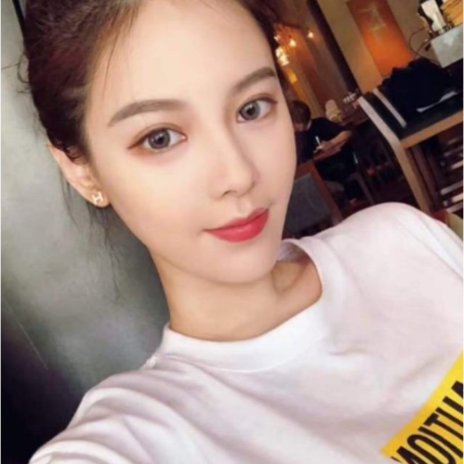 Bông Tai Mạ Vàng Hồng 18K Hình Chữ H / Ngôi Sao / Hoa Trà Đơn Giản Phong Cách Hàn Quốc Dễ Phối Đồ