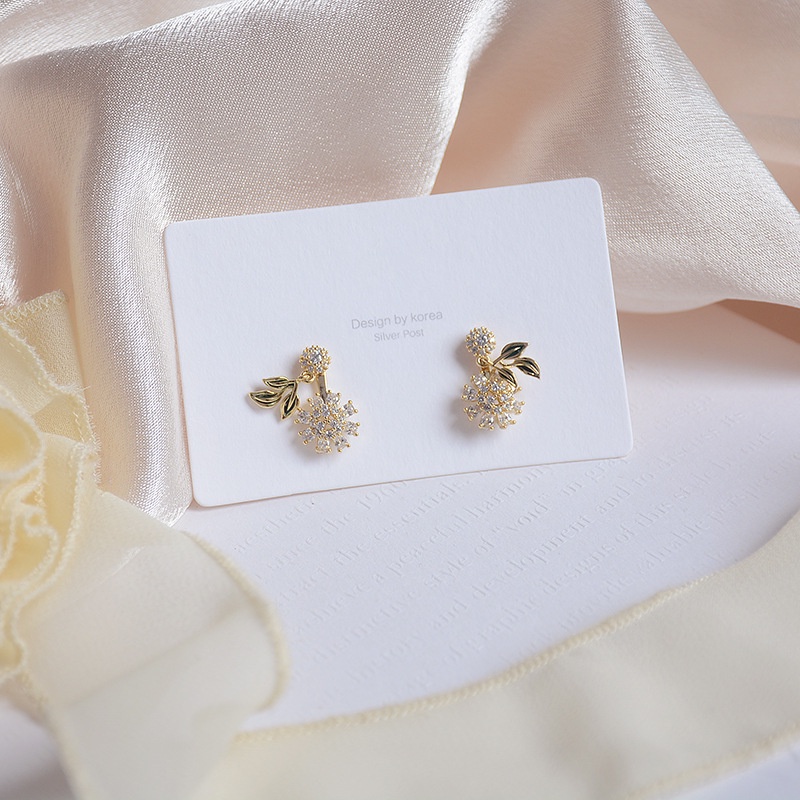 V.I.T House | Bông tai S925 hoa đá vàng