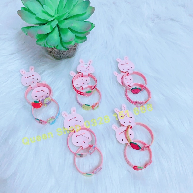 1 chiếc Vòng đeo tay hình Cute xinh yêu cho bé gái