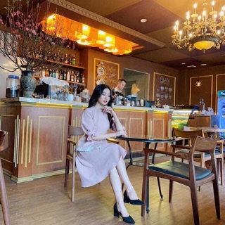 Váy xoè tay bồng germe