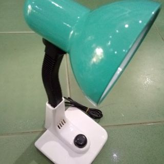Đèn học sinh bóng tròn