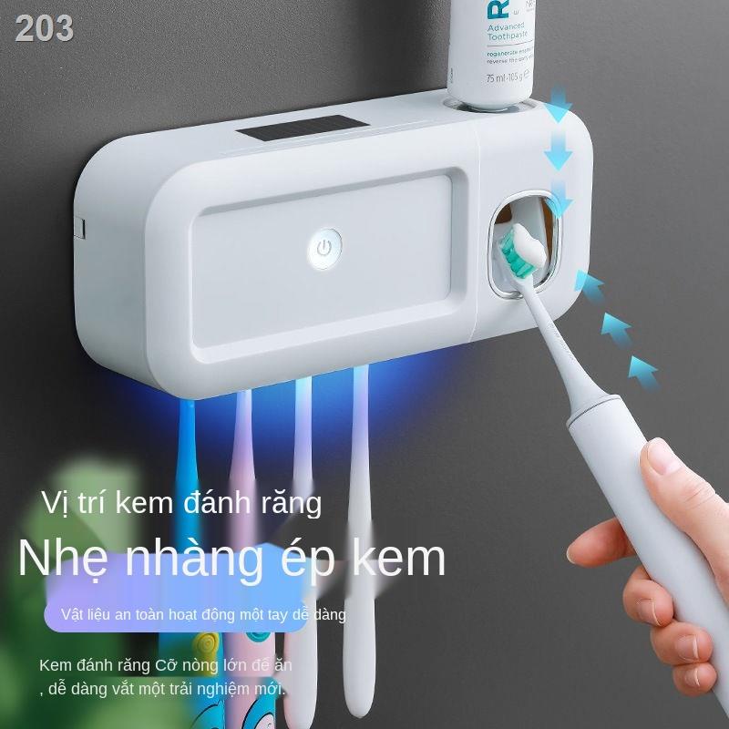 [2021]Khử trùng ngăn đựng bàn chải đánh răng UV thông minh treo tường hút phòng tắm tiệt kem tự động bóp