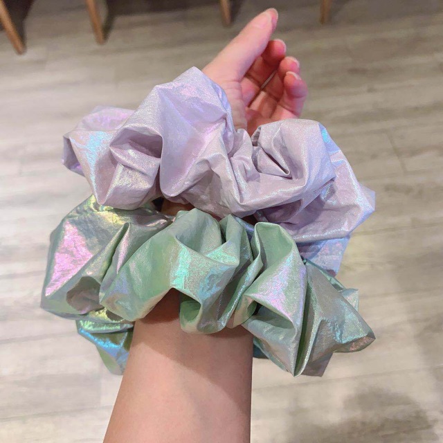 Scrunchies dây buộc tóc màu lấp lánh - tiemcuaan