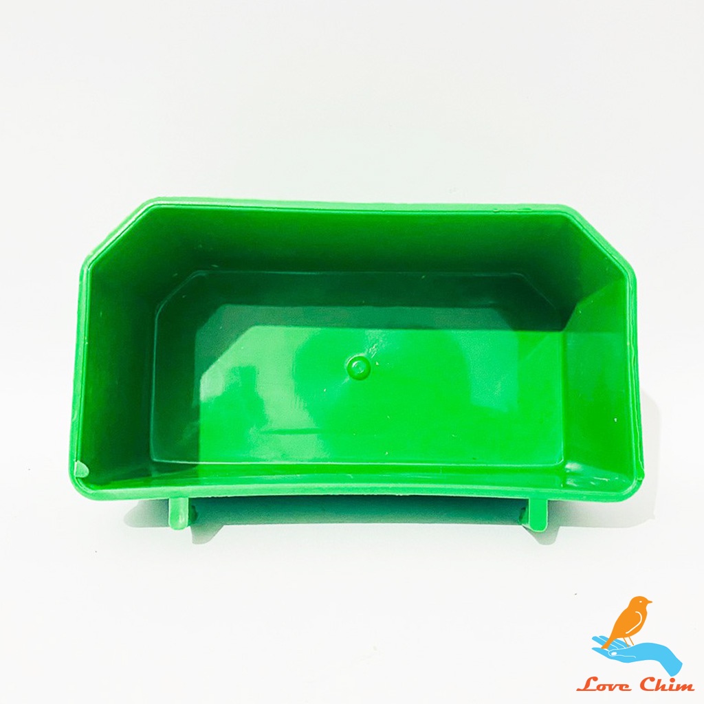 Máng đựng thức ăn cho chim bồ câu gà chất liệu nhựa xanh giá rẻ LOVECHIM