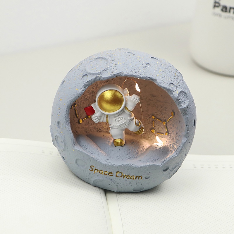Đèn ngủ Phi hành gia vũ trụ tròn SPACE DREAM biểu cảm dễ thương đặt bàn làm việc, bàn học, quà tặng bạn bè người thân
