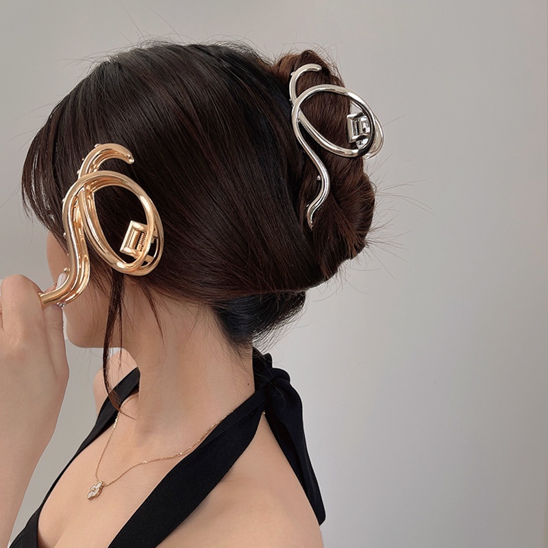 Kẹp tóc rỗng hình cá mập thiết kế đơn giản khí chất 199046