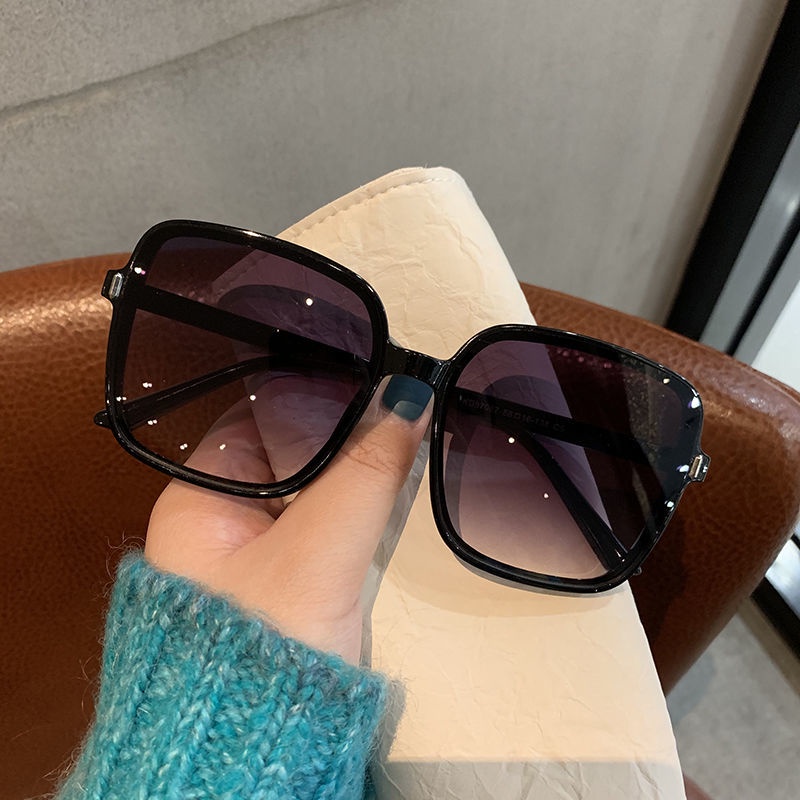 Kính mát chống tia cực tím bảo vệ mắt thiết kế thời trang mới dành cho nữ