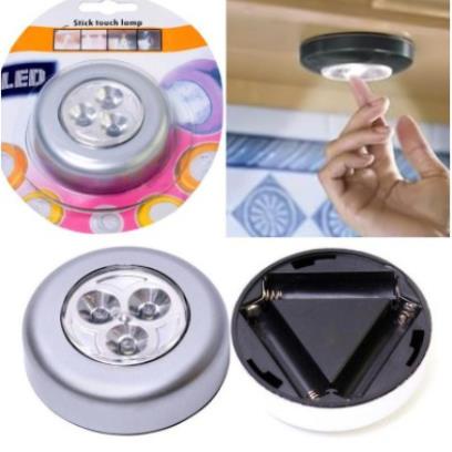 Đèn Led Dán Tường 3 Bóng - Gắn Tủ Quần Áo Phòng Ngủ, Tủ Bếp - Dùng Pin AAA