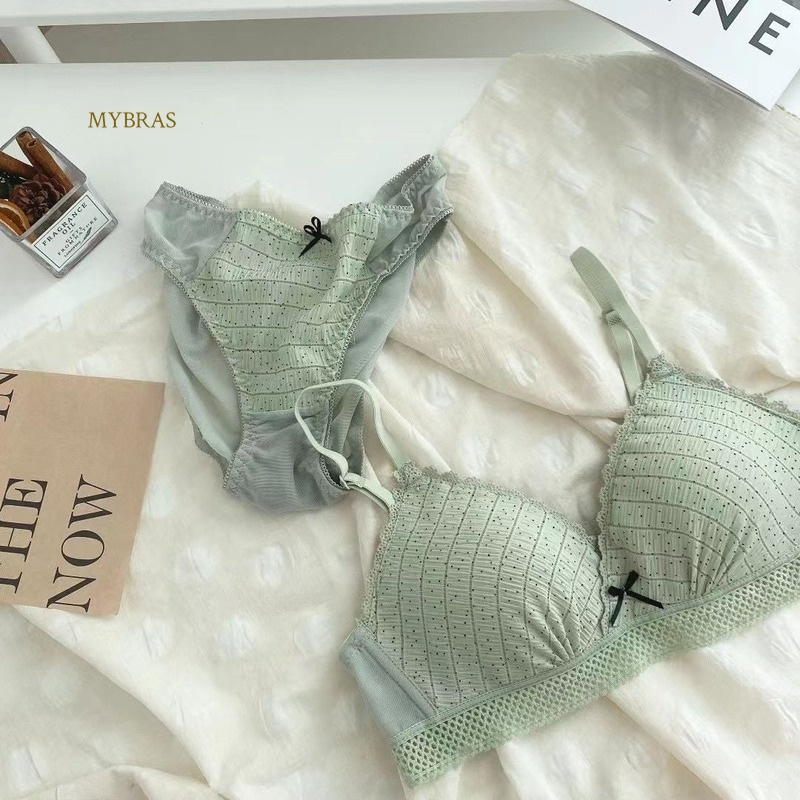 Áo Ngực Không Gọng Thiết Kế Mỏng Quyến Rũ Thời Trang Dành Cho Nữ