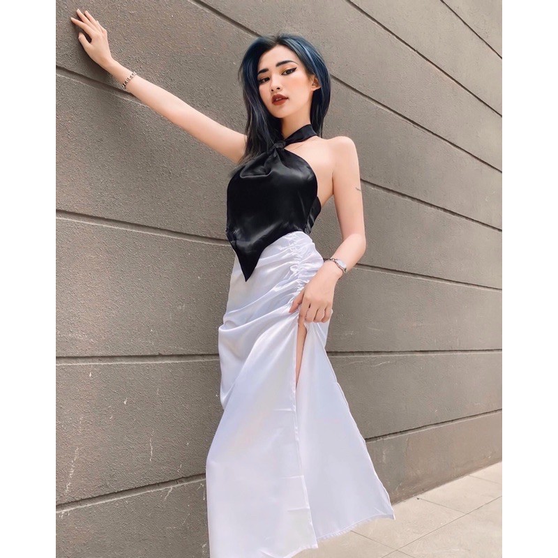 GILLBABY | Chân váy satin xẻ tà nhún hông sexy cá tính sang chảnh  (TOMIE SKIRT) | BigBuy360 - bigbuy360.vn