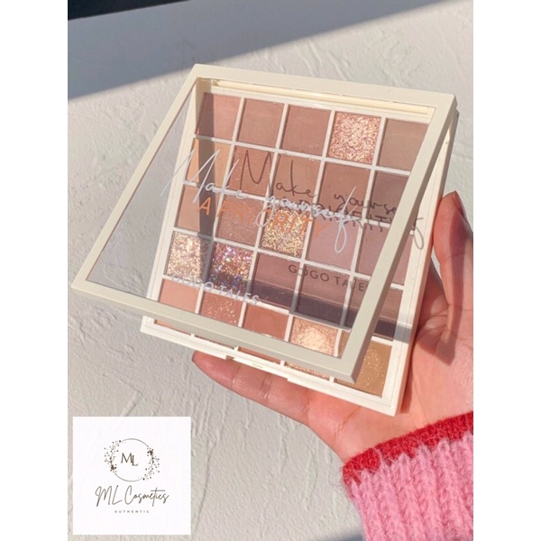 Bảng Phấn Mắt Gogo Tales Crystal Color Charming Eyes 25 Ô Màu