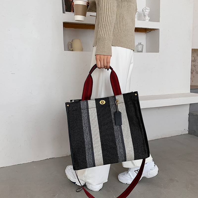 Túi Xách Đeo Vai Vải Canvas Cỡ Lớn Thiết Kế Dễ Thương