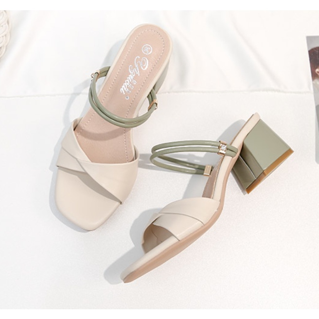 Dép size nhỏ nơ tim 6cm sẵn