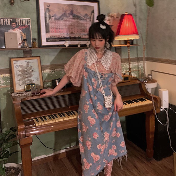 Váy treo in hoa hồng denim hai mảnh mùa hè 2023 dài họa tiết hoa váy treo váy denim