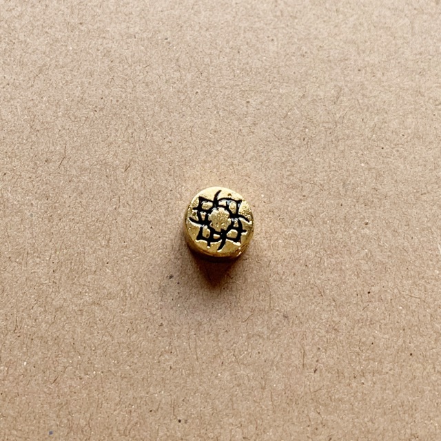 Charm tròn họa tiết - KL103